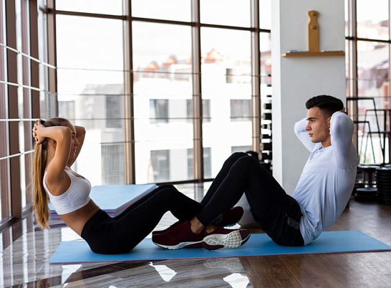 Как совмещать фитнес с офисной работой: советы по тренировкам для занятых людей