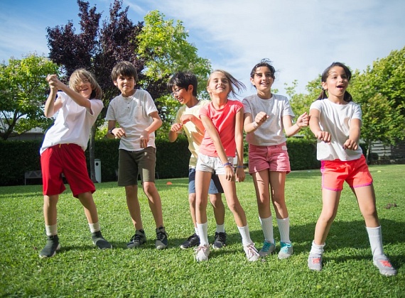 Спортивные каникулы: чем занять ребенка в летнее время